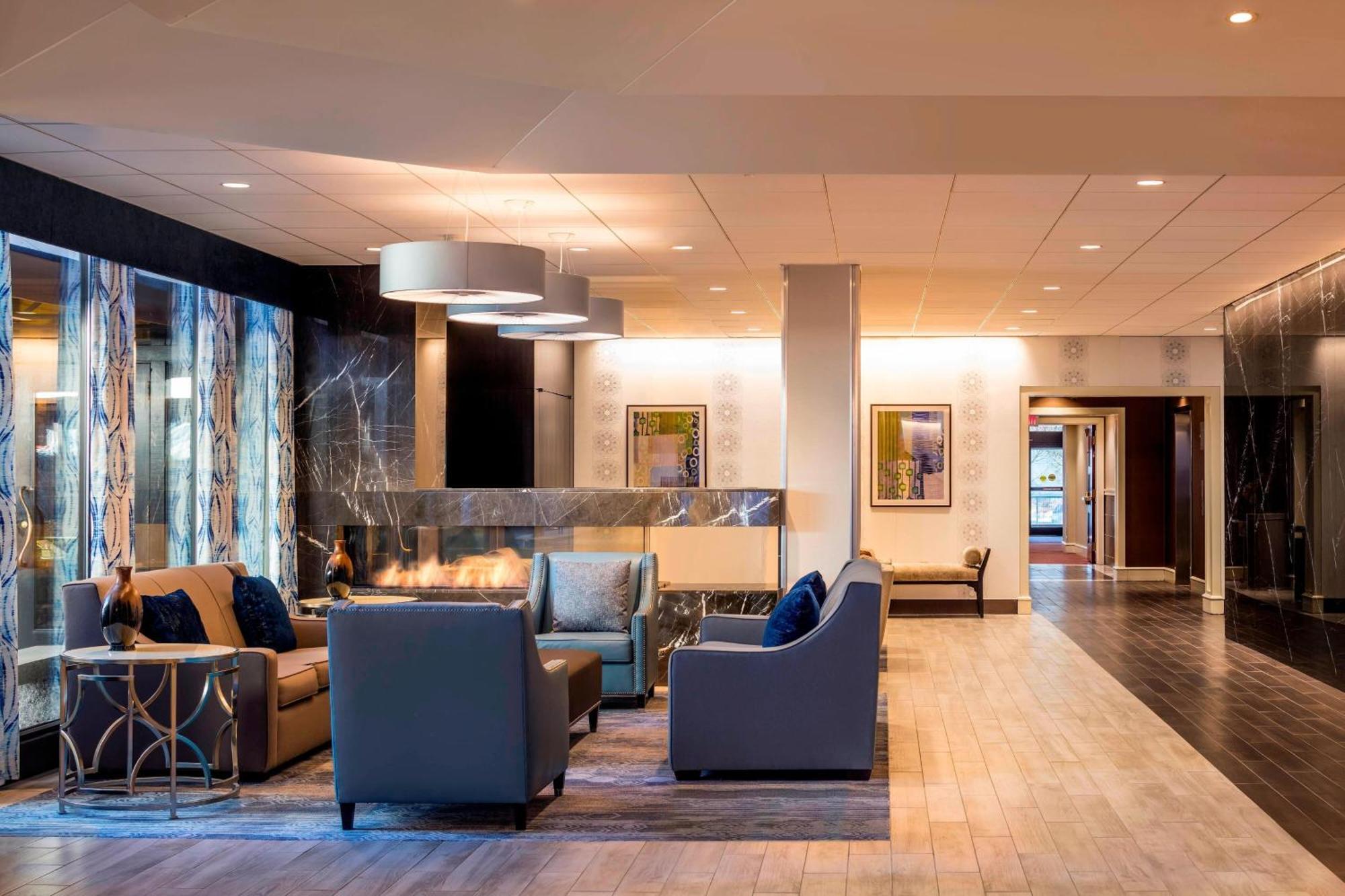 Four Points By Sheraton Norwood Conference Center Εξωτερικό φωτογραφία