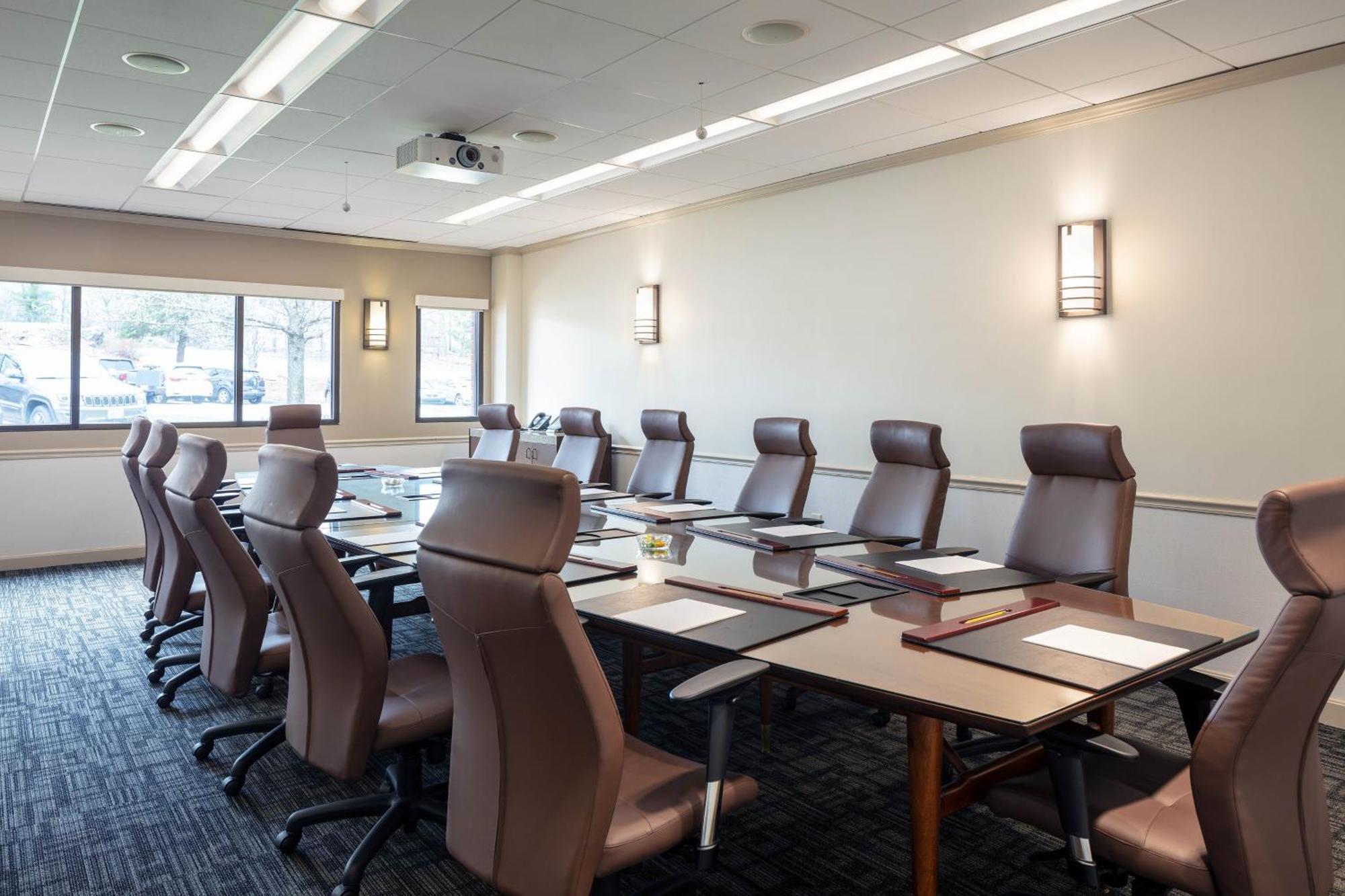 Four Points By Sheraton Norwood Conference Center Εξωτερικό φωτογραφία