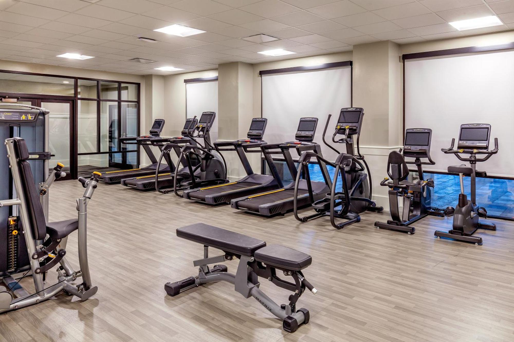 Four Points By Sheraton Norwood Conference Center Εξωτερικό φωτογραφία